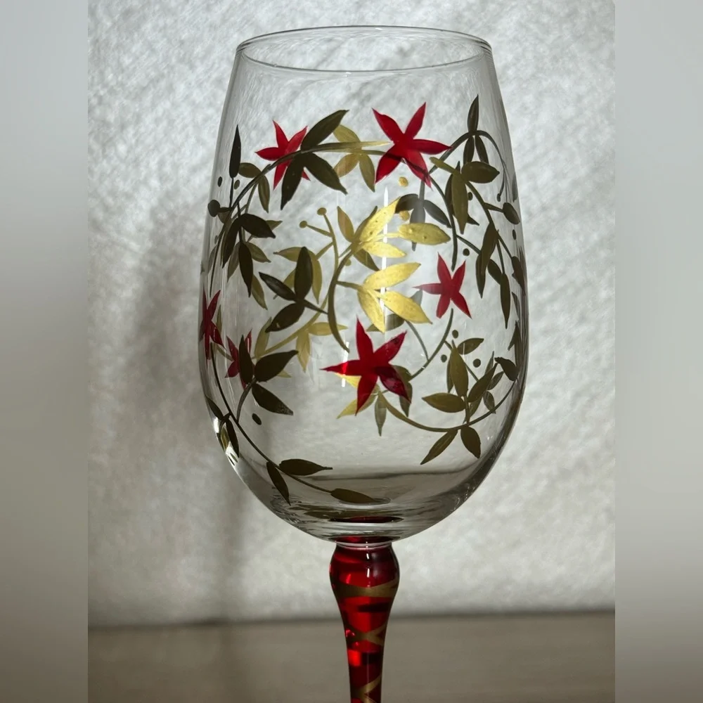 Pier 1 Hand Painted Floral Designs Gold Leaf Glass Water Goblet Set of 7 Glasses